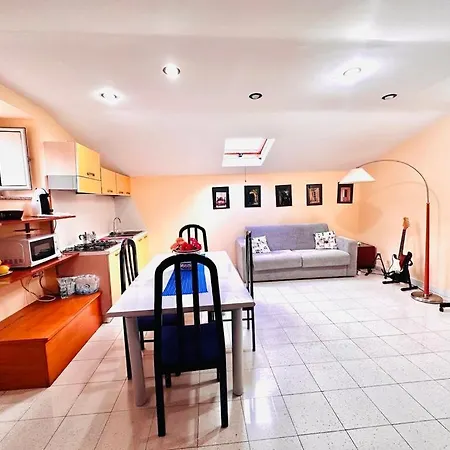 Loft In Centro Guardia Sanframondi